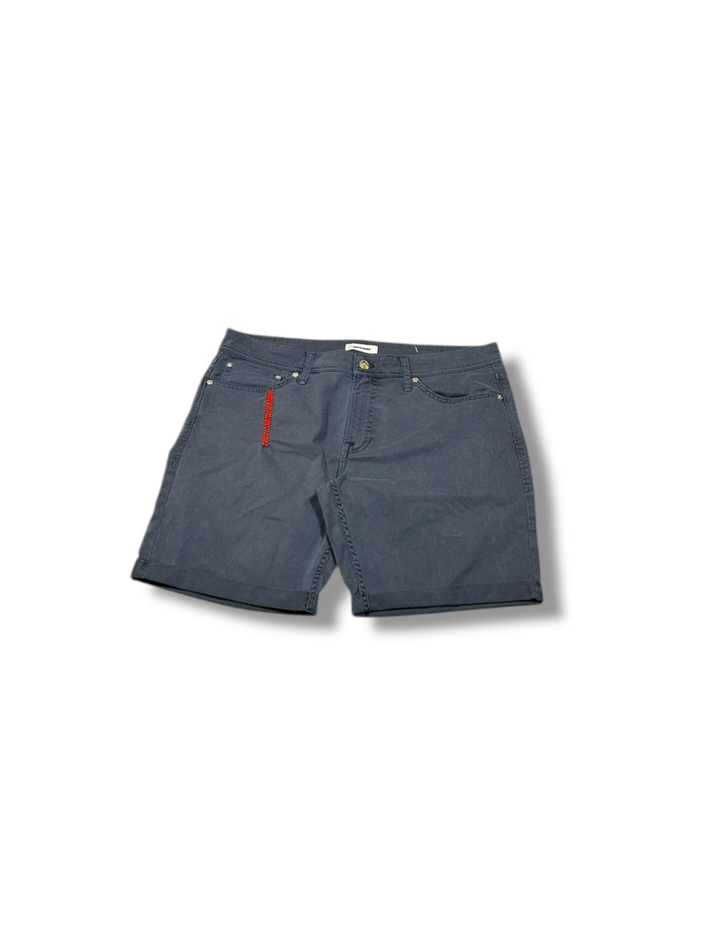 Bermuda - size: L