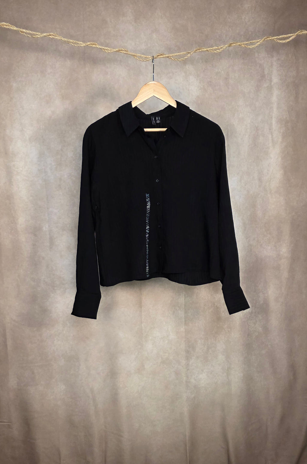 Camicia a maniche lunghe dal taglio morbido