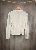 Camicia con inserti in pizzo a maniche lunghe