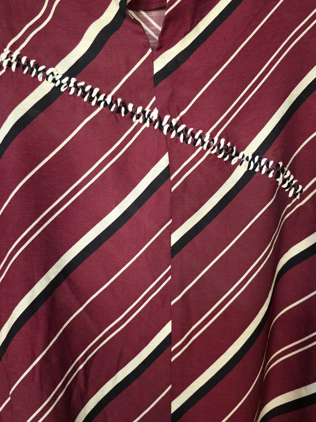 Camicia a righe diagonali bordeaux