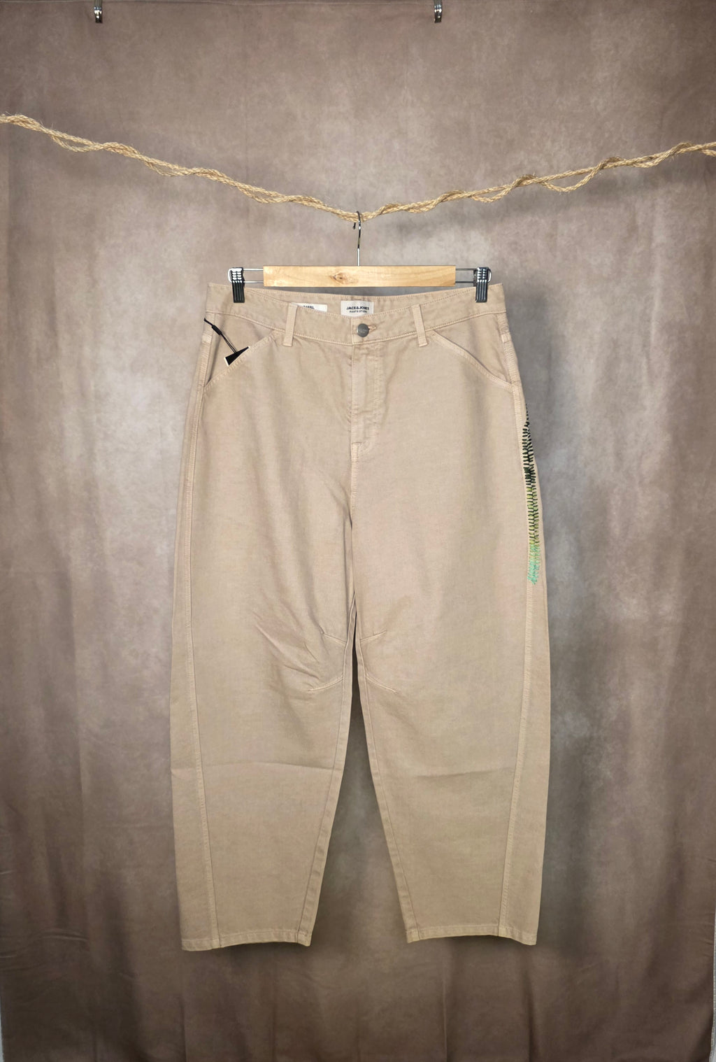 Jeans barrel fit