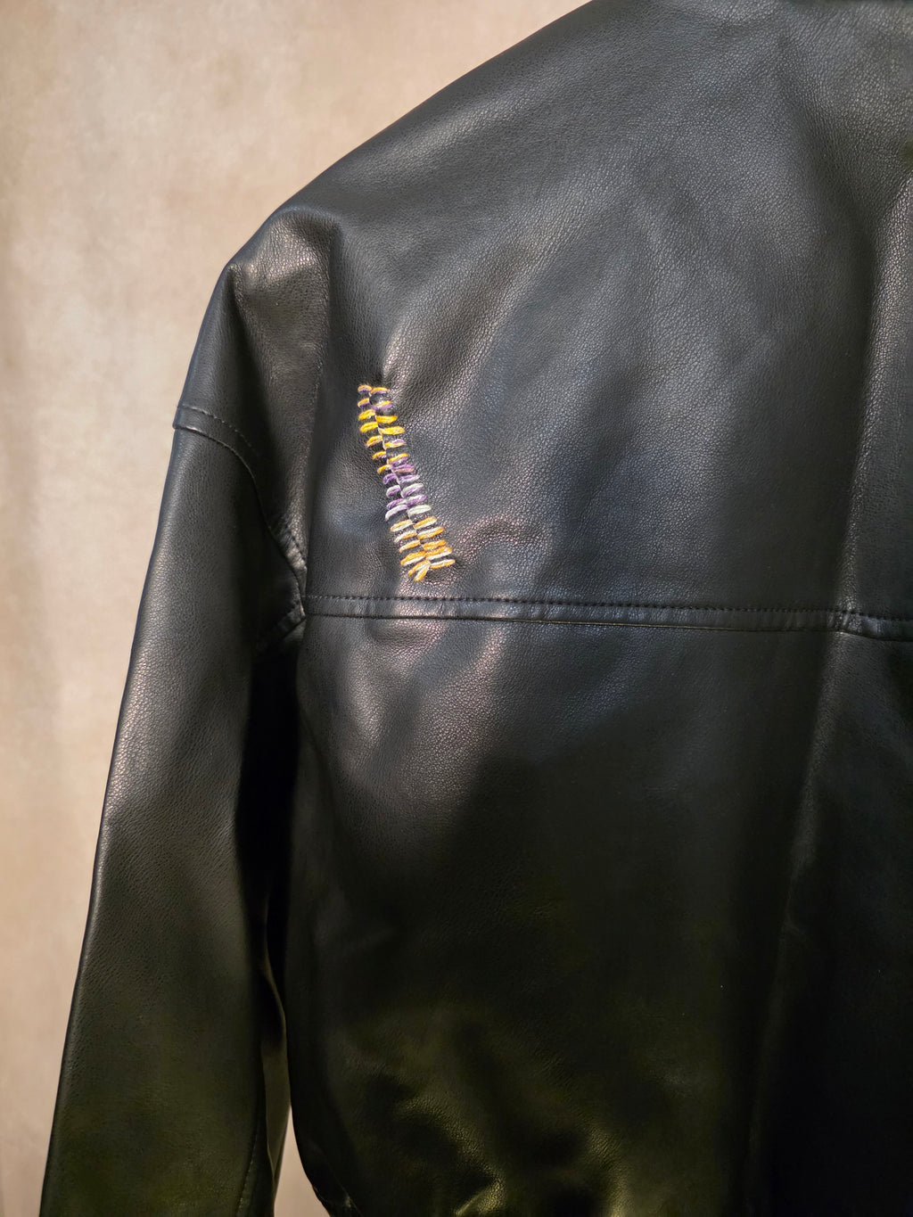 Giubotto bomber in ecopelle