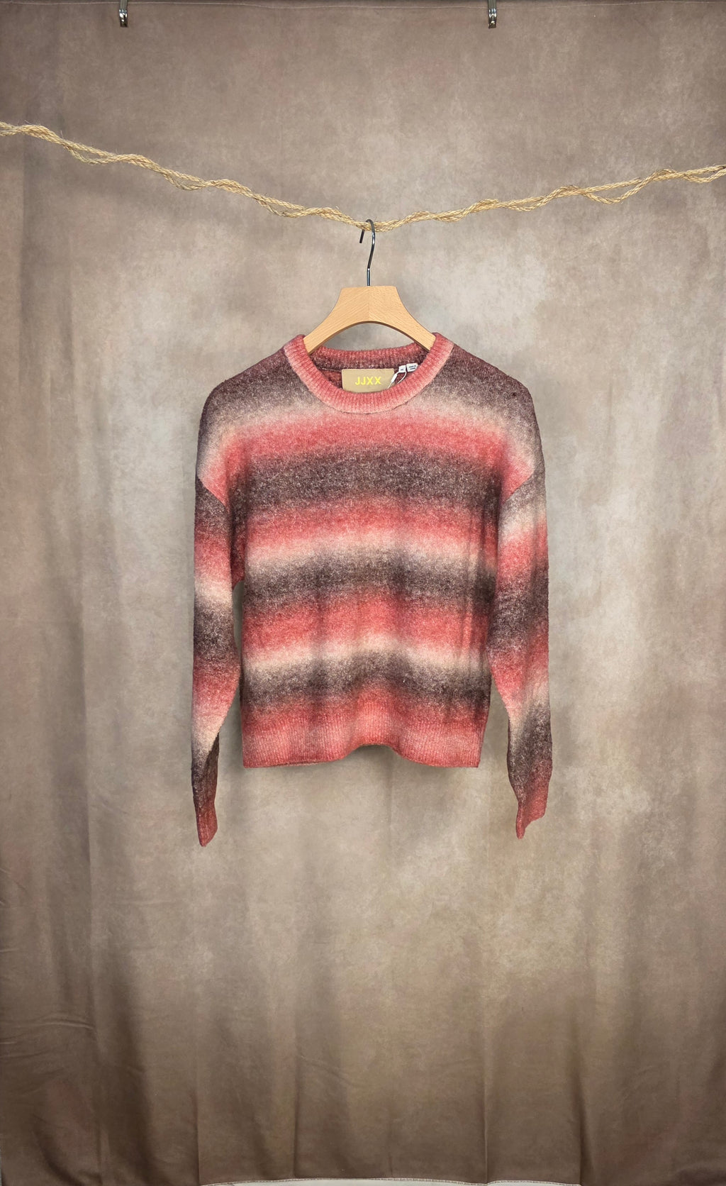 Maglia a righe sfumate
