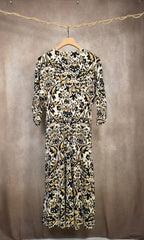 Abito lungo con stampa astratta all-over