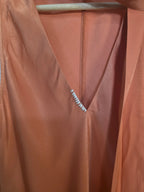 Top satinato con fiocco