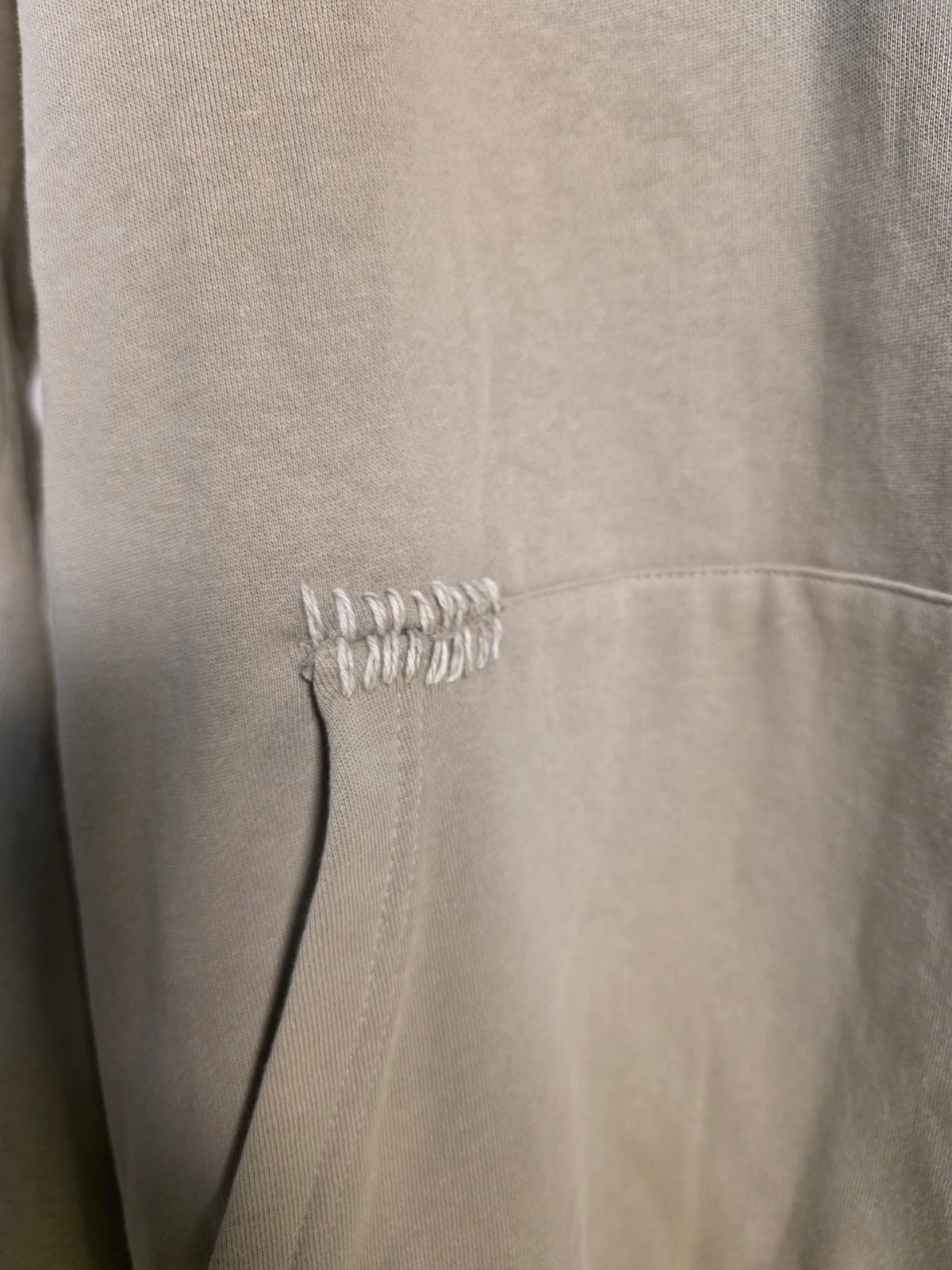 Felpa con cappuccio beige in misto cotone