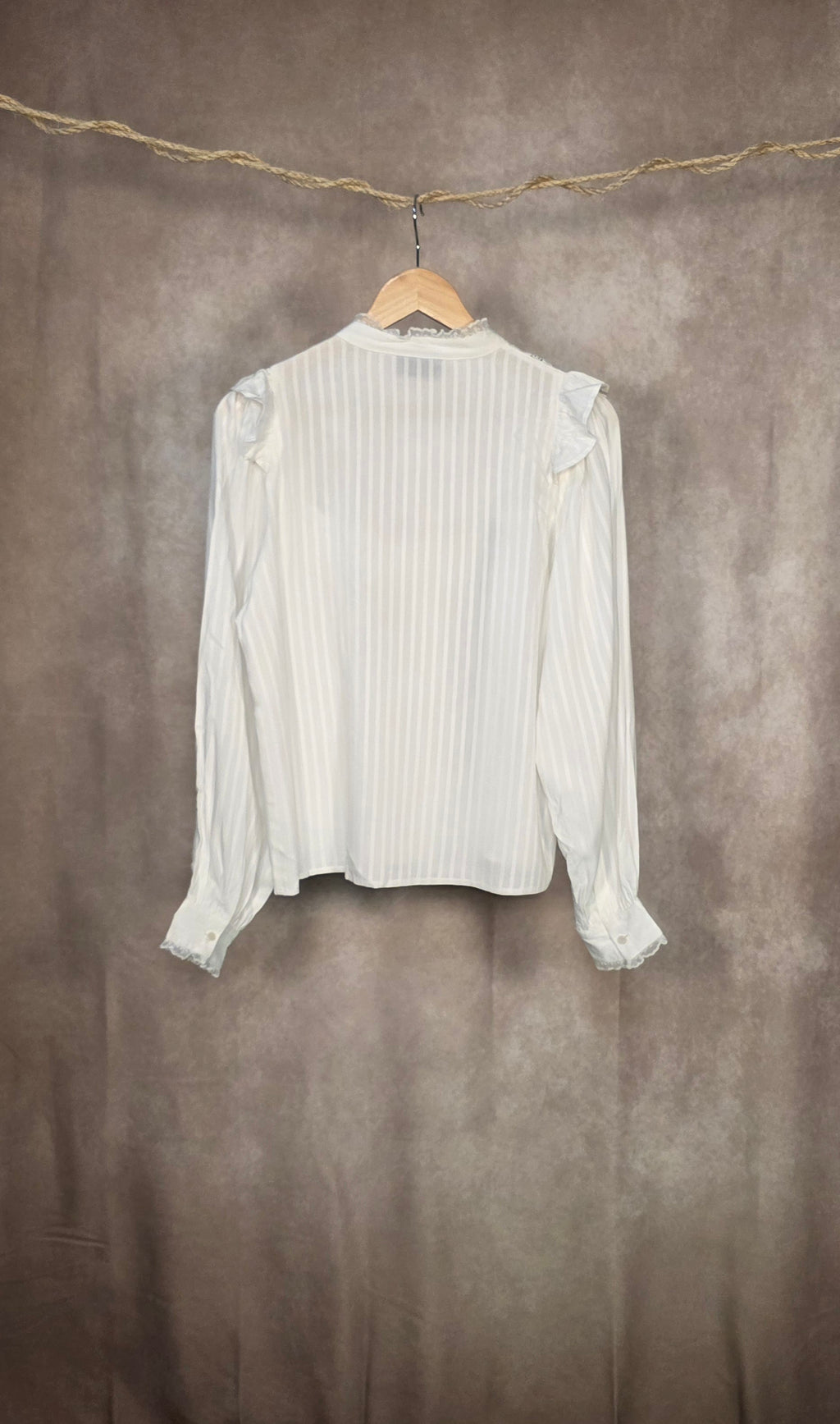 Camicia in sangallo