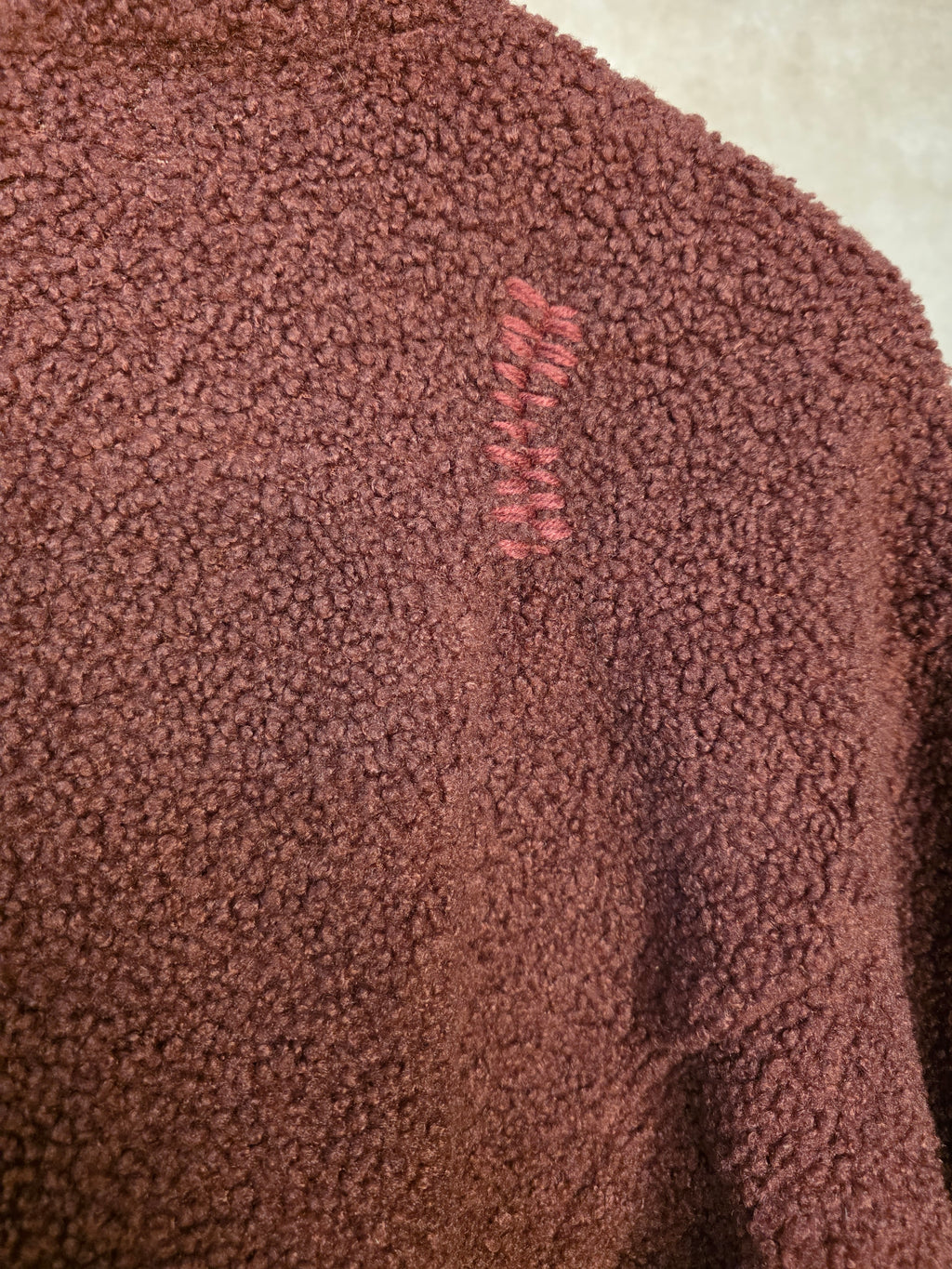 Felpa bordeaux con mezza zip