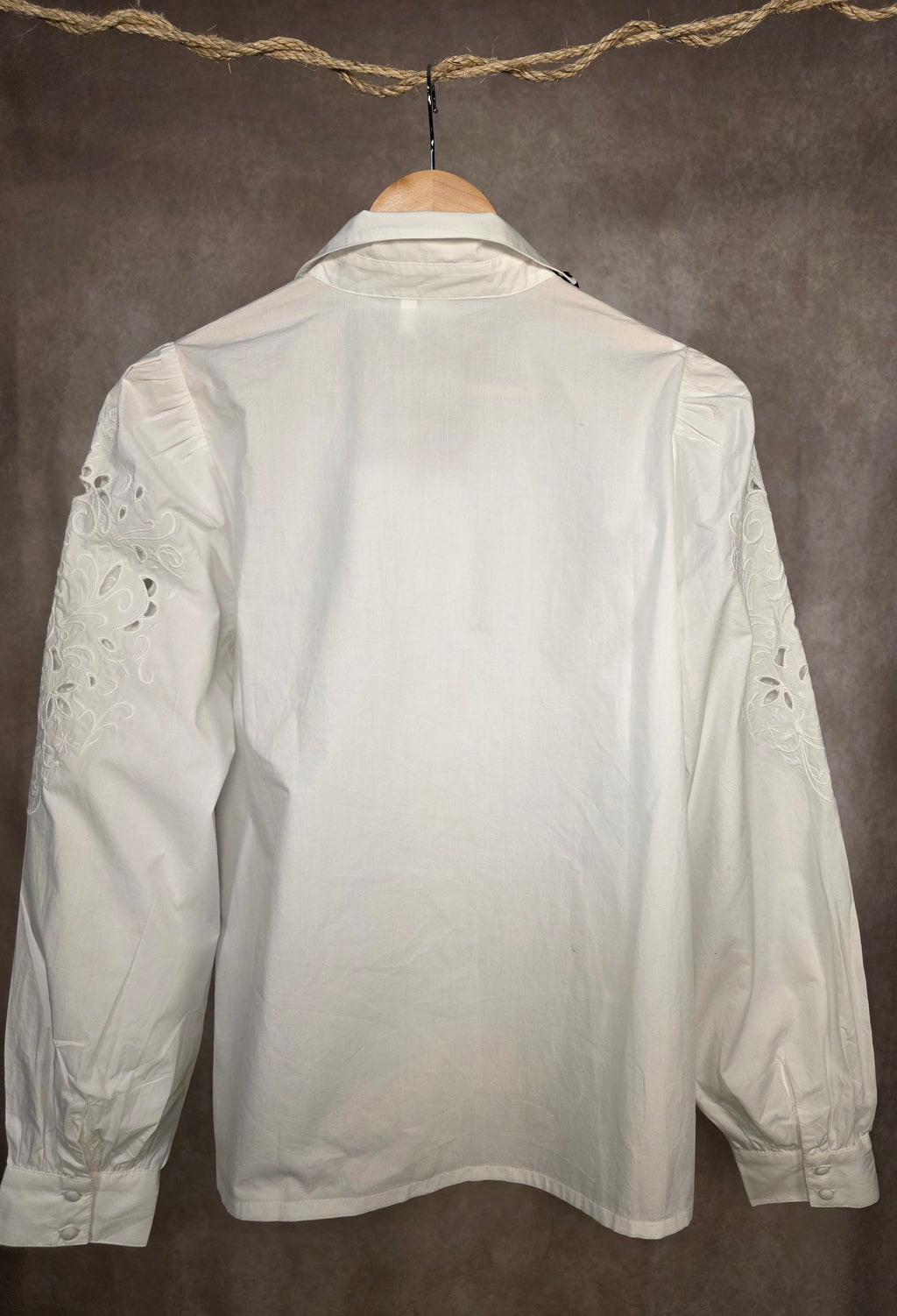 Camicia con dettagli cut-out