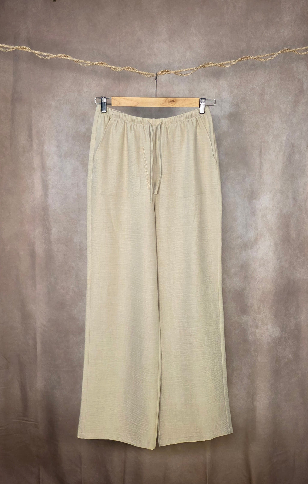 Pantaloni a palazzo color sabbia
