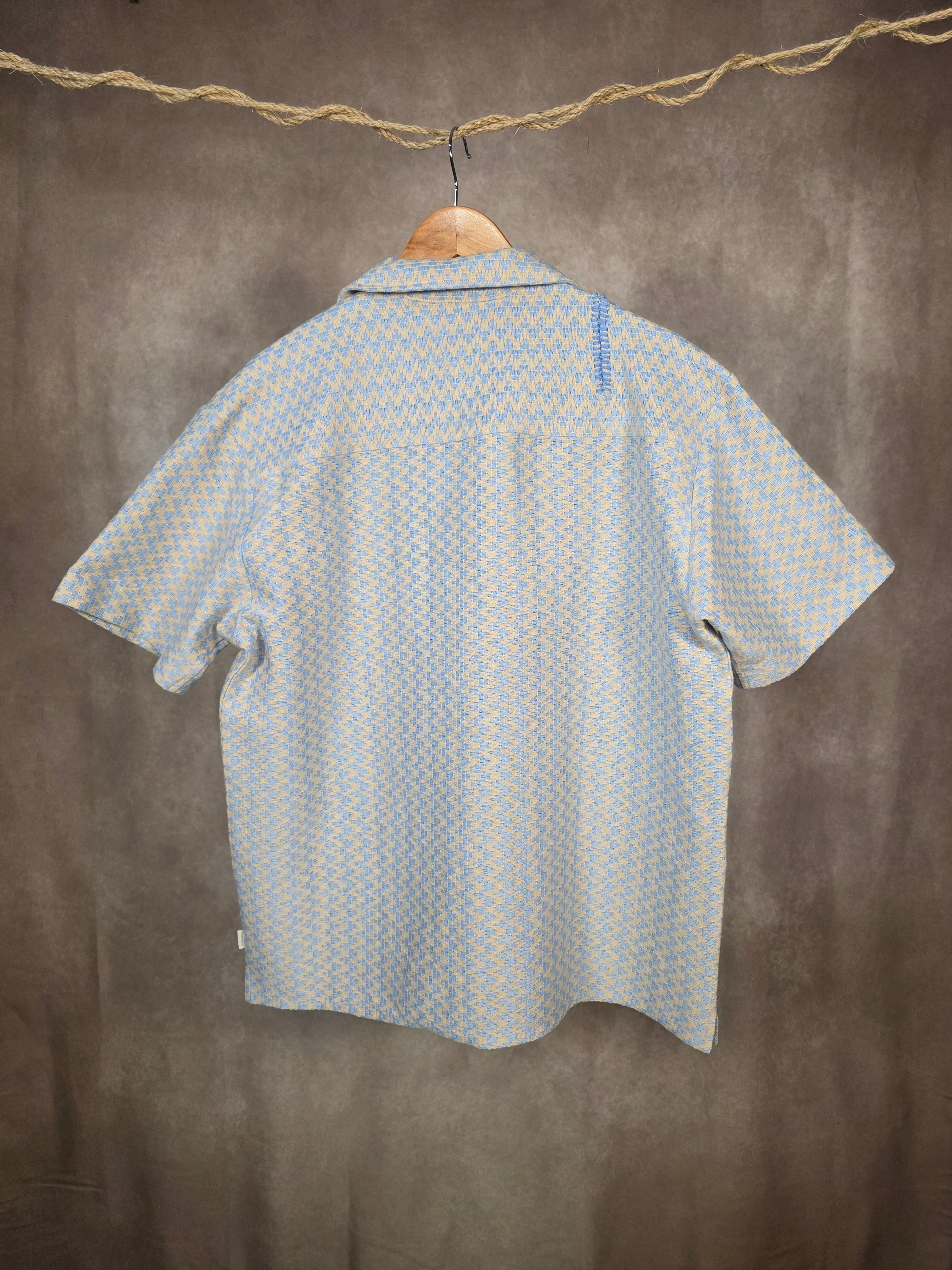Camicia a maniche corte con colletto bowling
