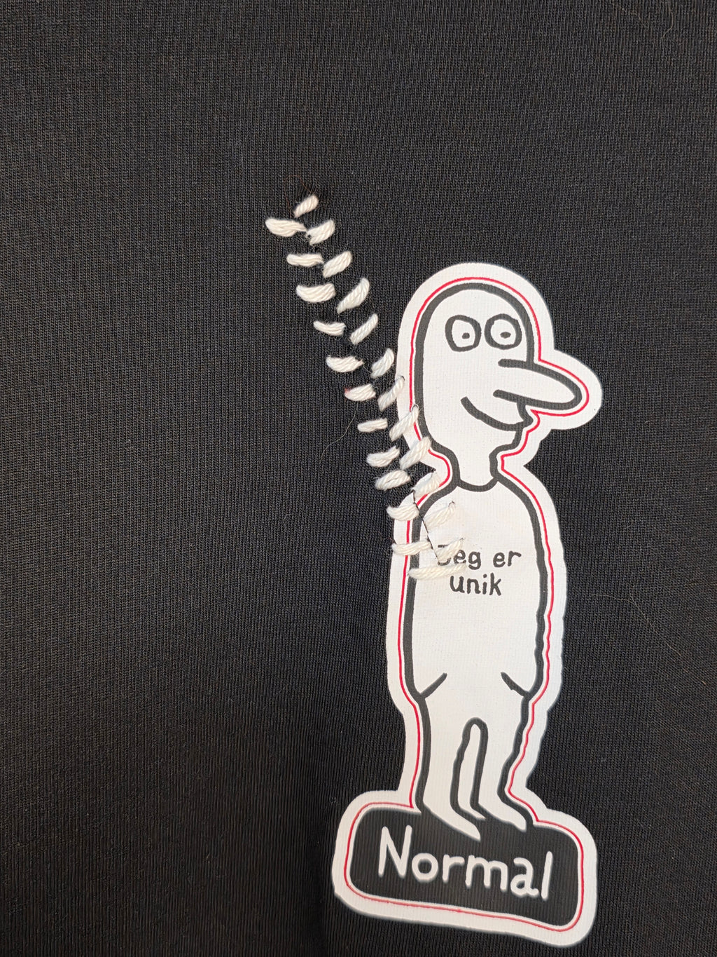 T-shirt nera di cotone