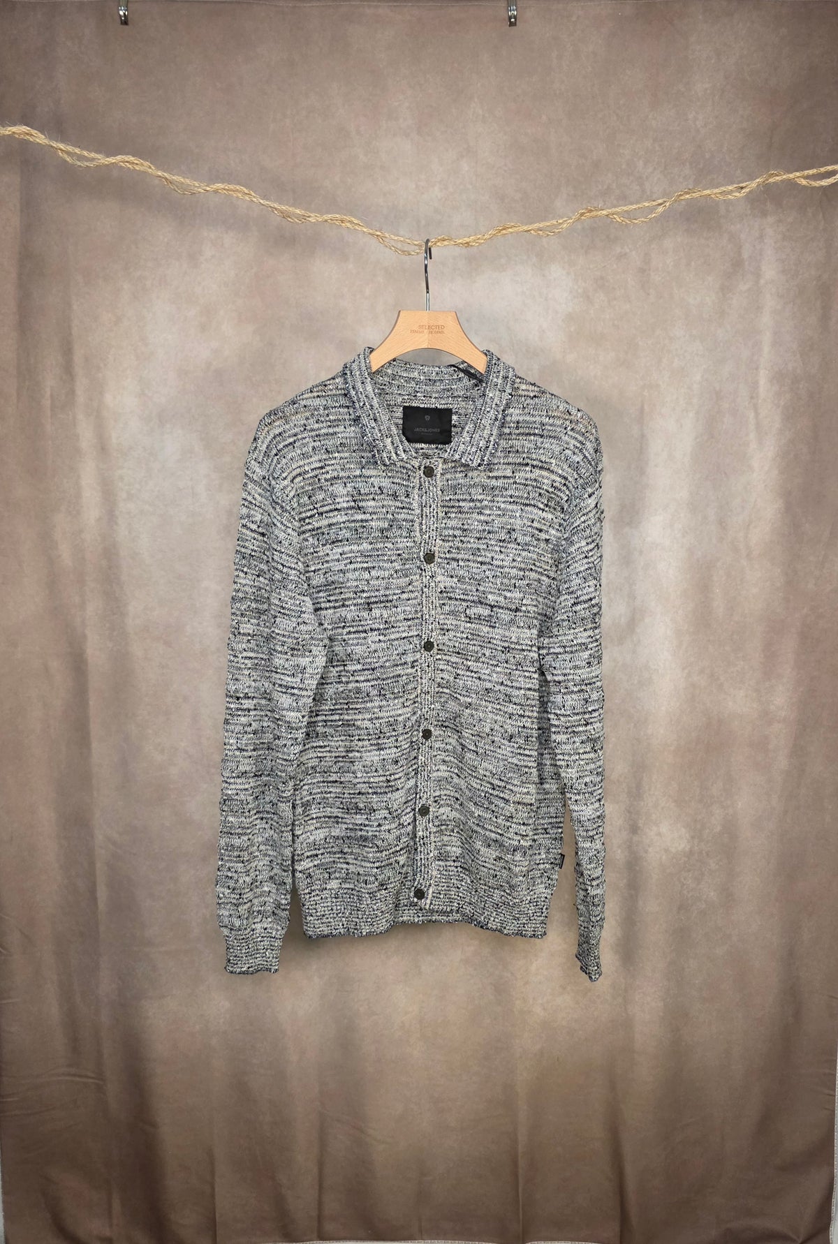 Cardigan in maglia con bottoni