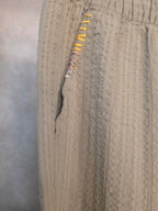 Pantaloni leggeri a palazzo