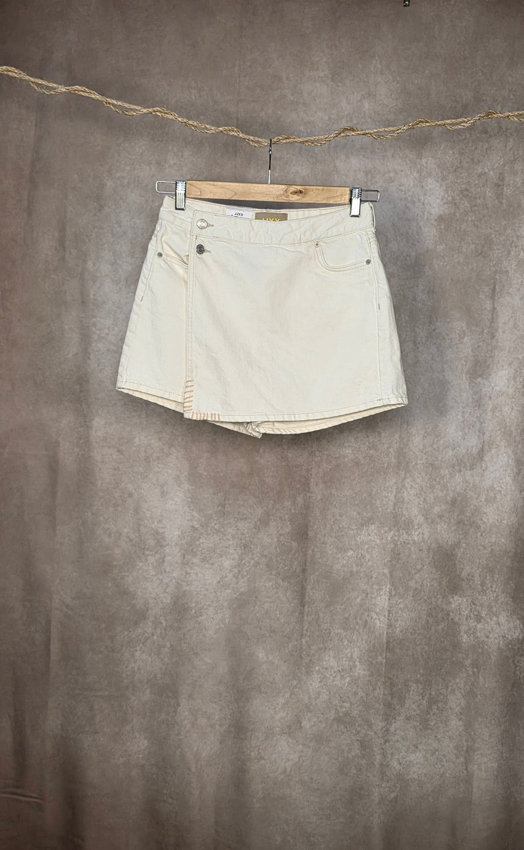 Skort a portafoglio asimmetrico