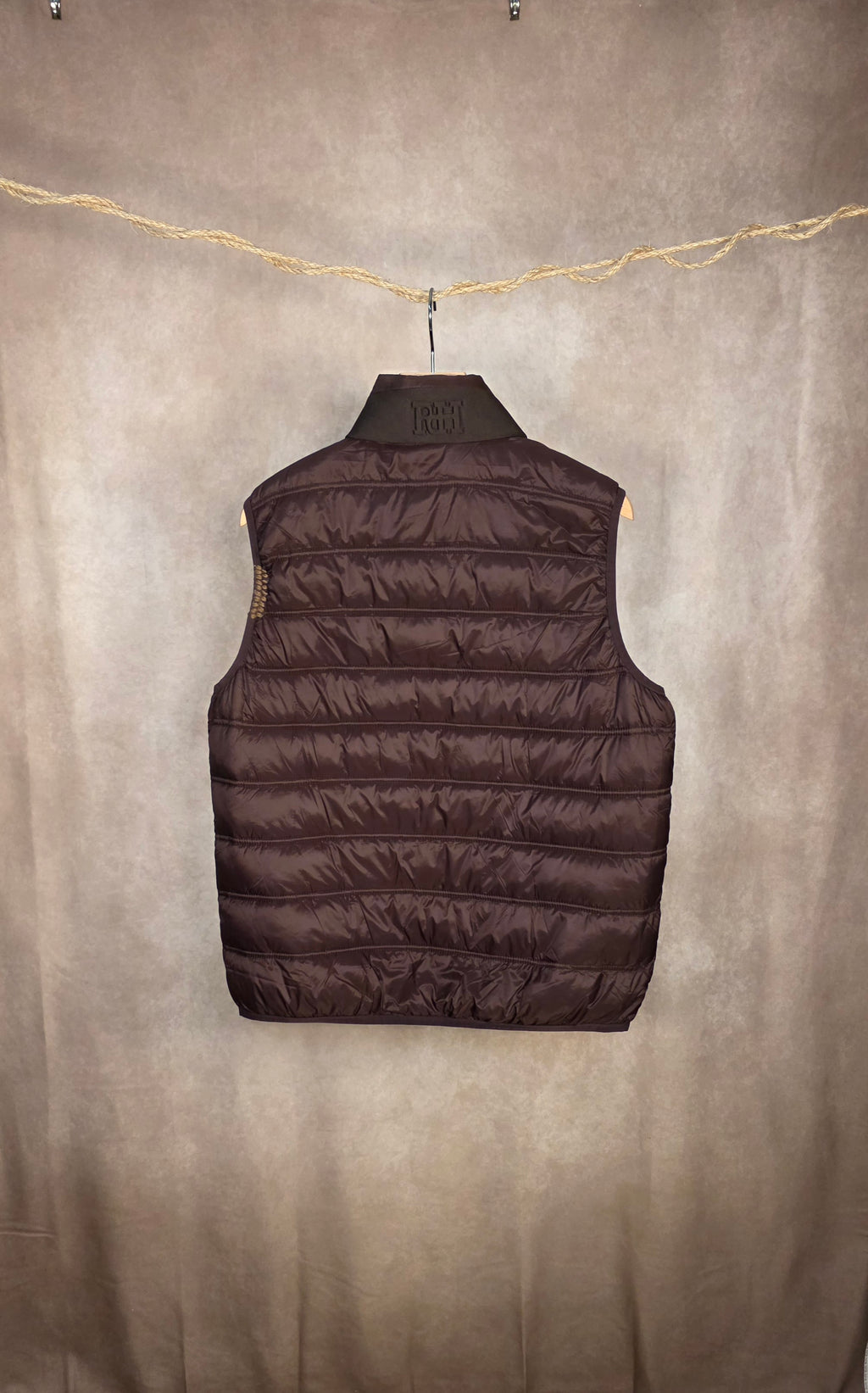 Smanicato trapuntato con tasche e zip