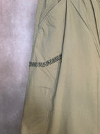 Pantaloni a gamba dritta con vita elasticizzata