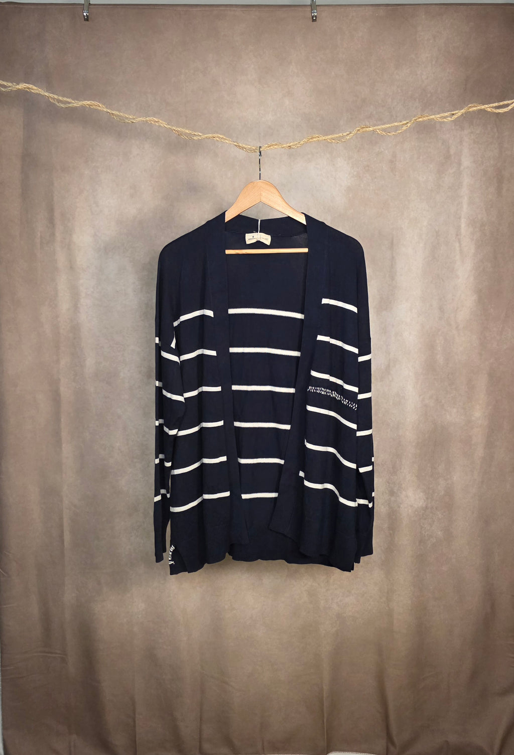 Cardigan aperto in maglia fine