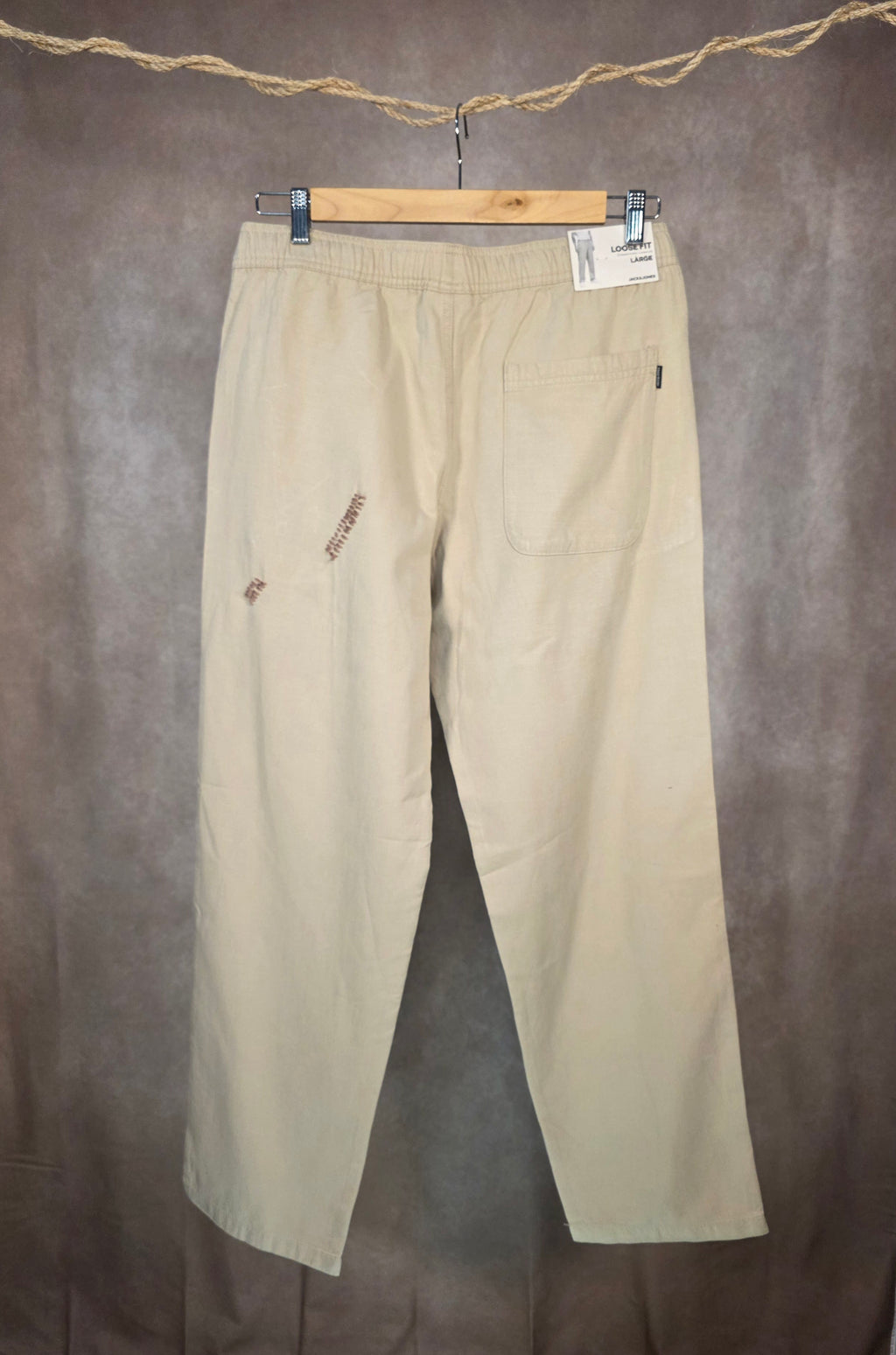 Pantaloni dropped crotch