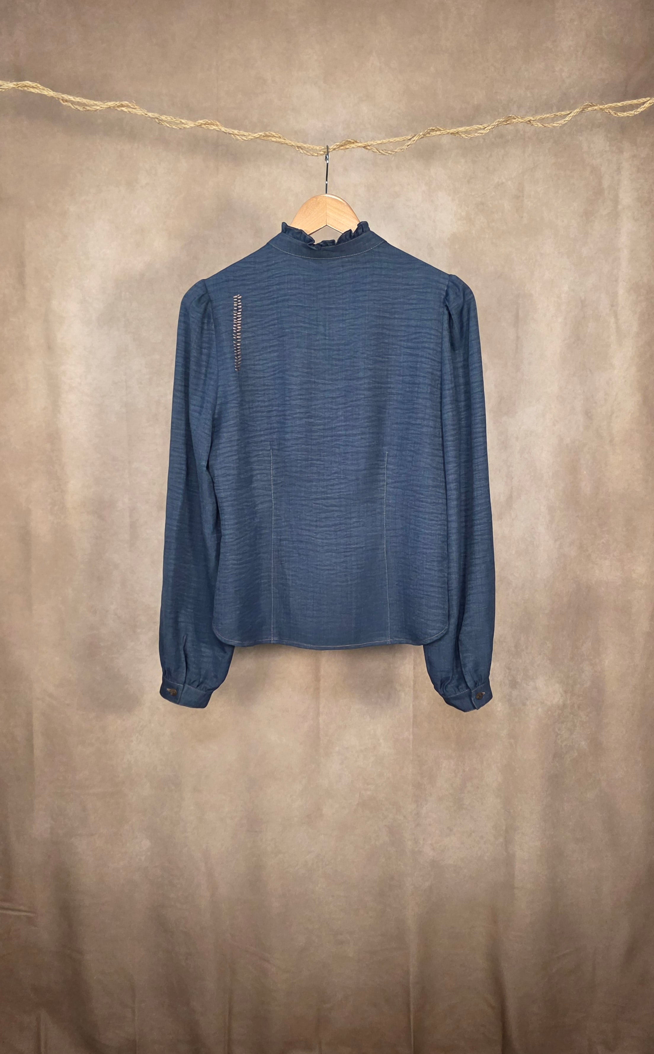 Camicia blu navy