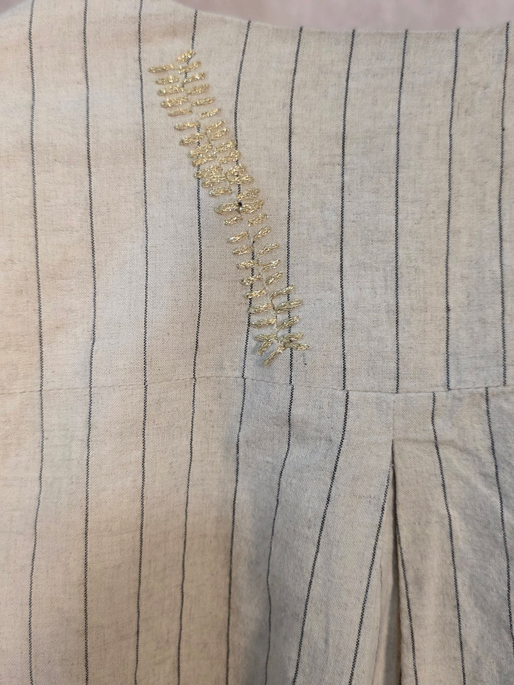 Blazer gessato in misto lino