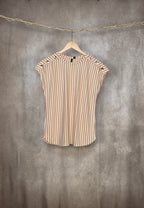 Top gessato con bottoni