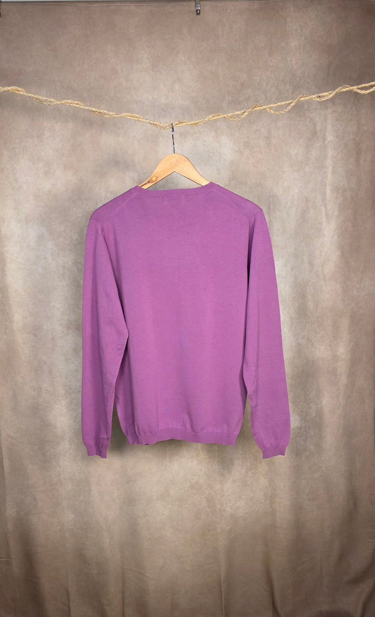 Maglia girocollo lilla di SUN68