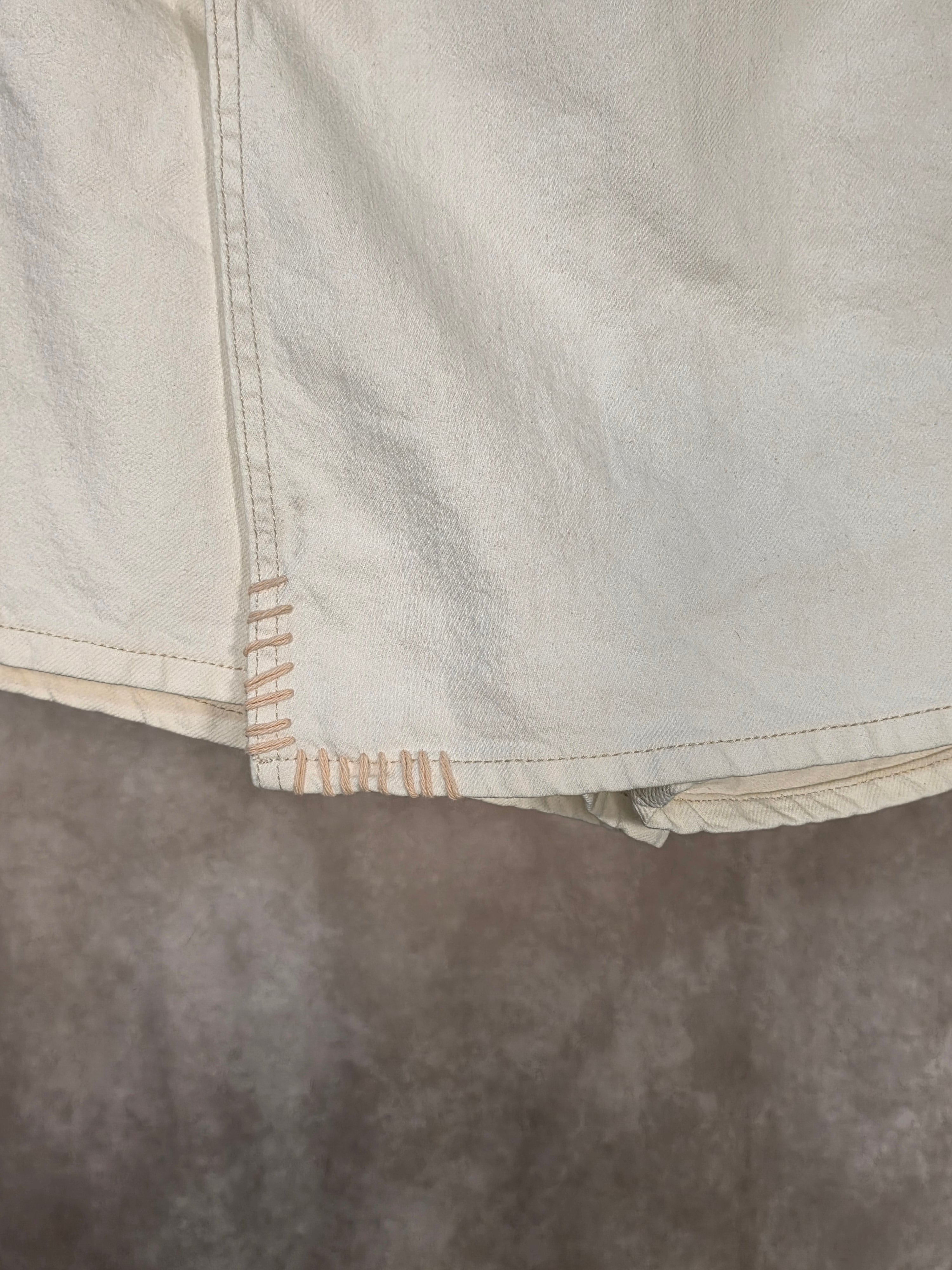 Skort a portafoglio asimmetrico