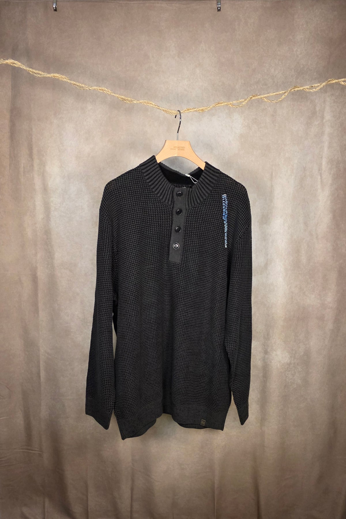 Maglione colletto alto plus size