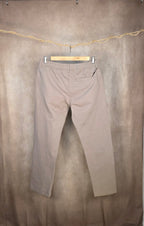 Pantaloni in misto cotone grigio tortora