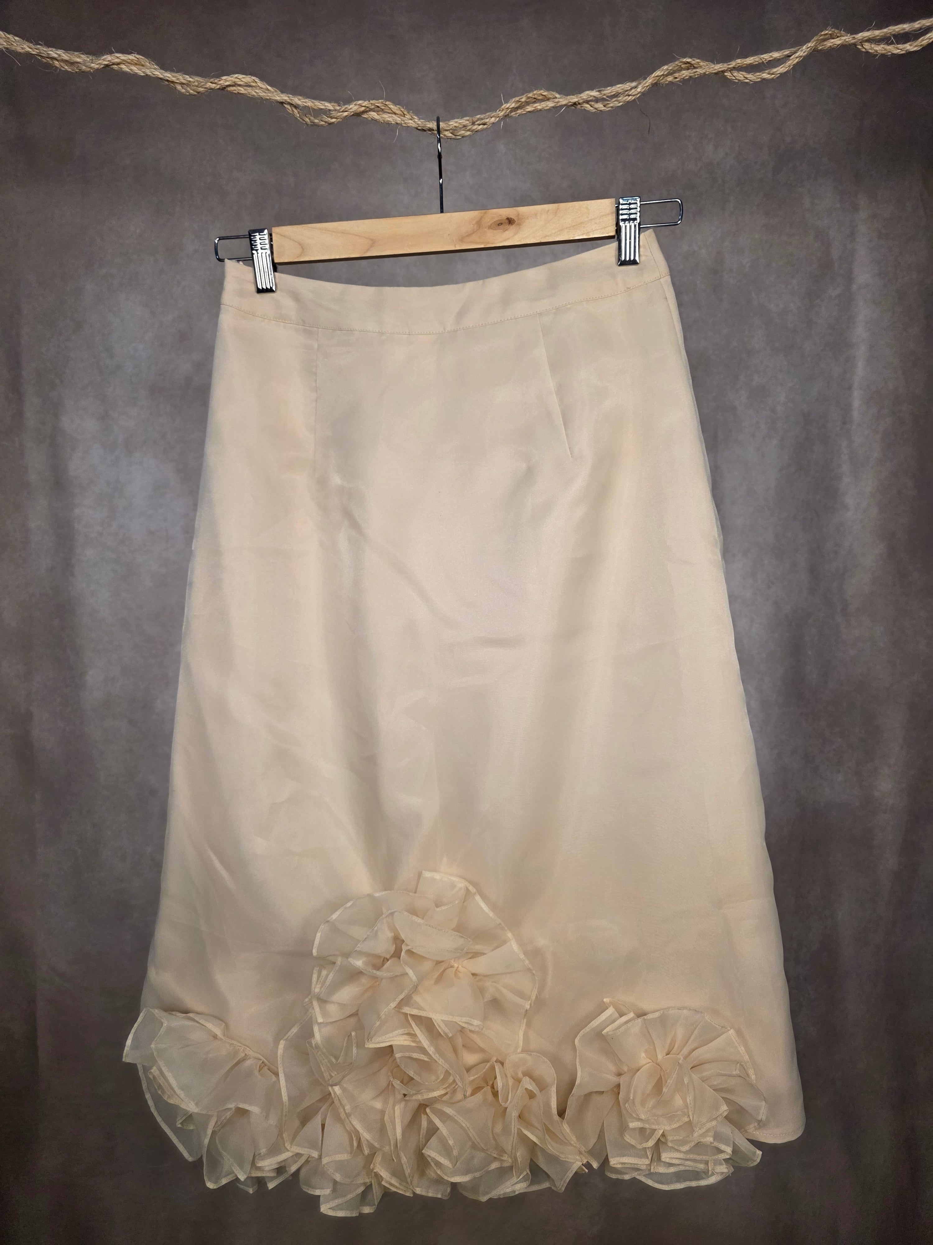 Gonna midi con dettagli in tulle