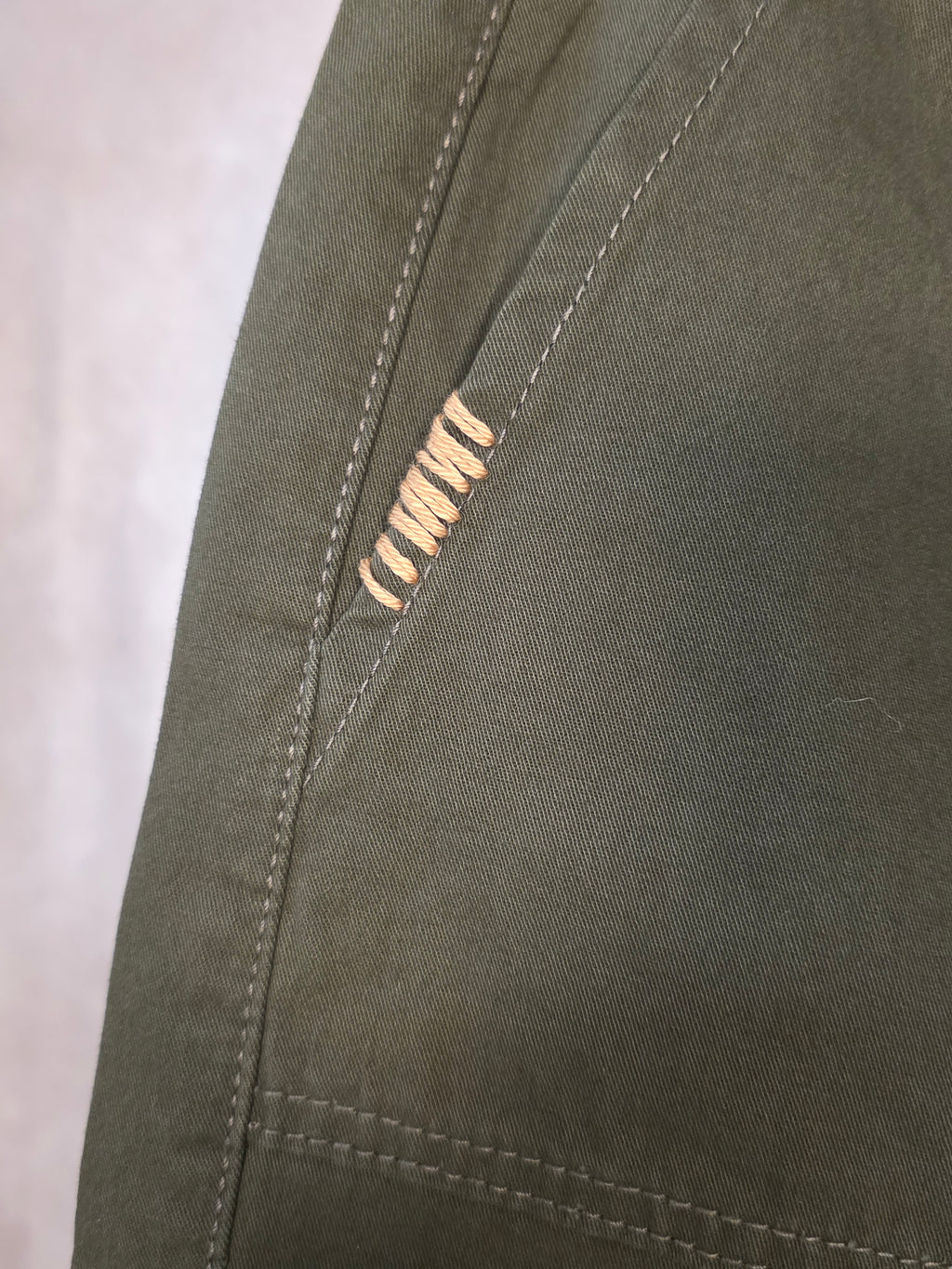 Pantaloncini cargo verde oliva