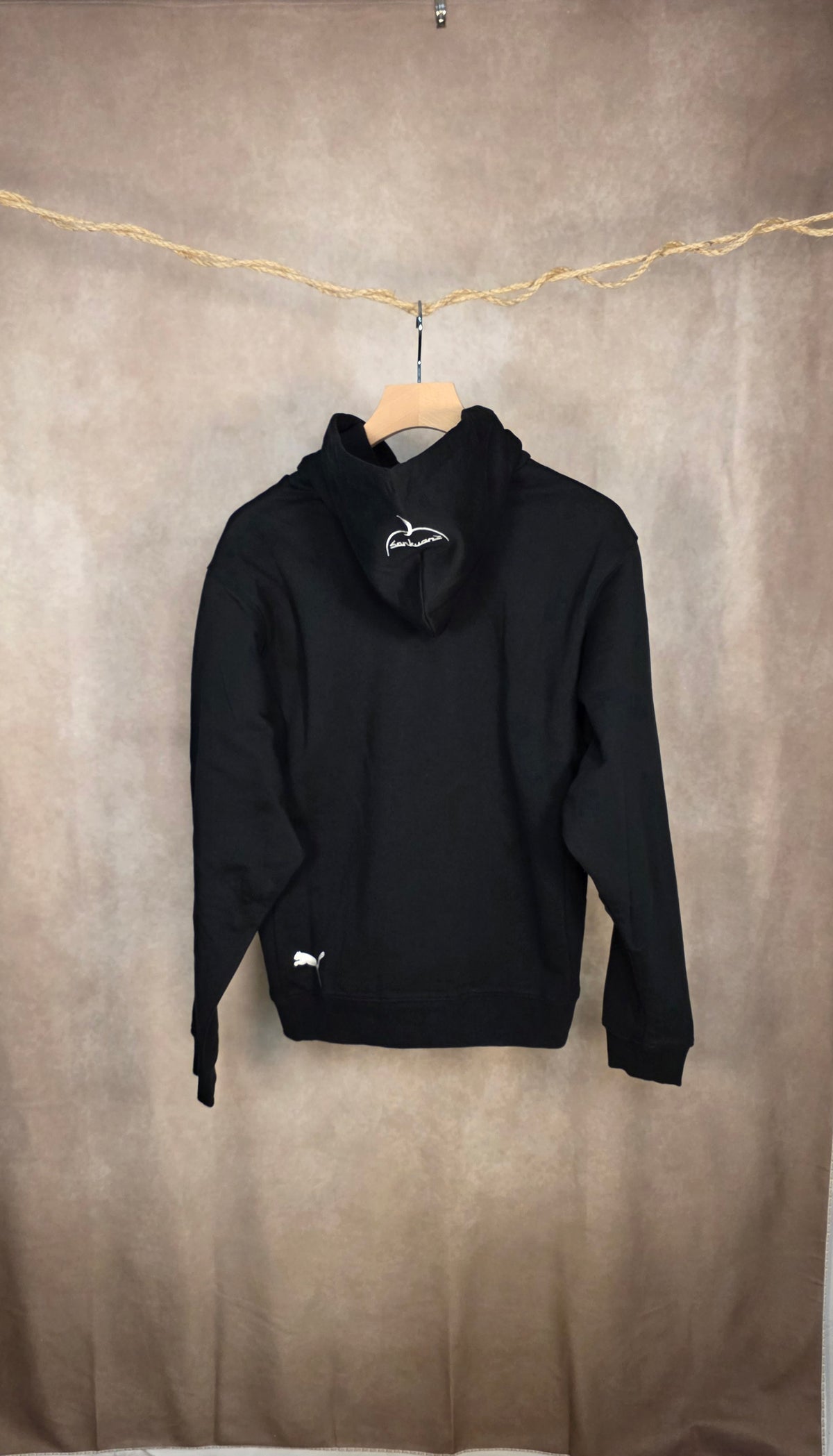 Felpa nera hoodie oversize Puma
