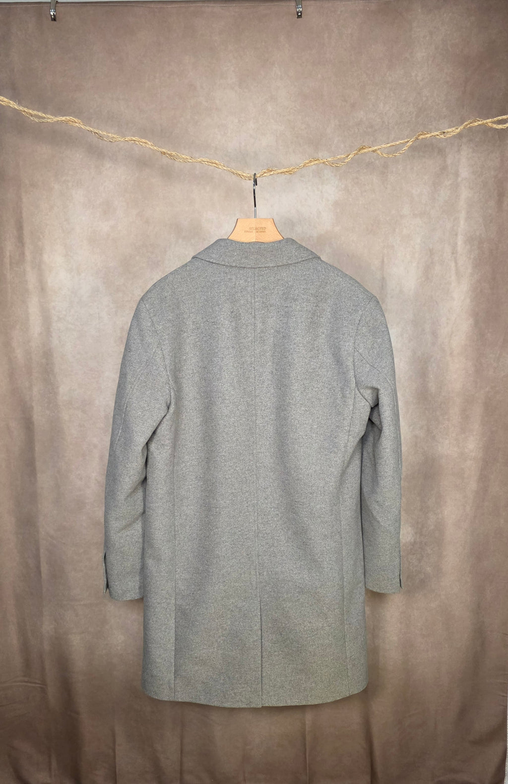 Cappotto in misto lana con bottoni