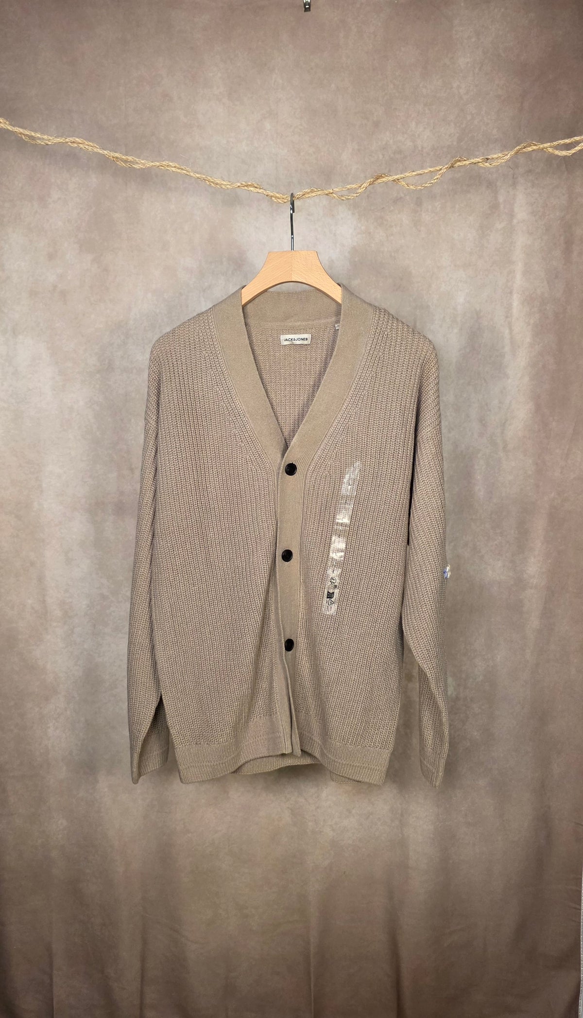 Cardigan a scollo V con bottoni