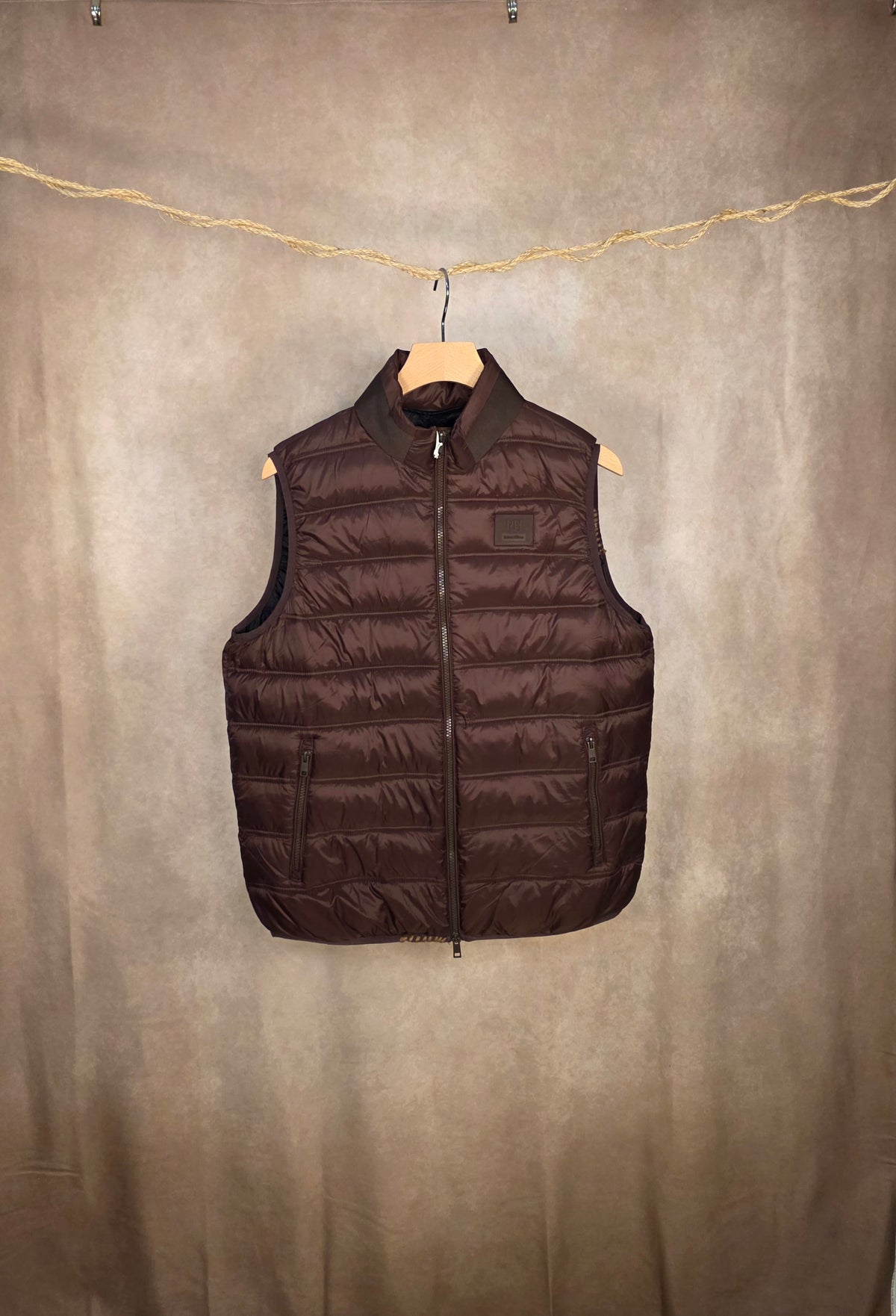 Smanicato trapuntato con tasche e zip