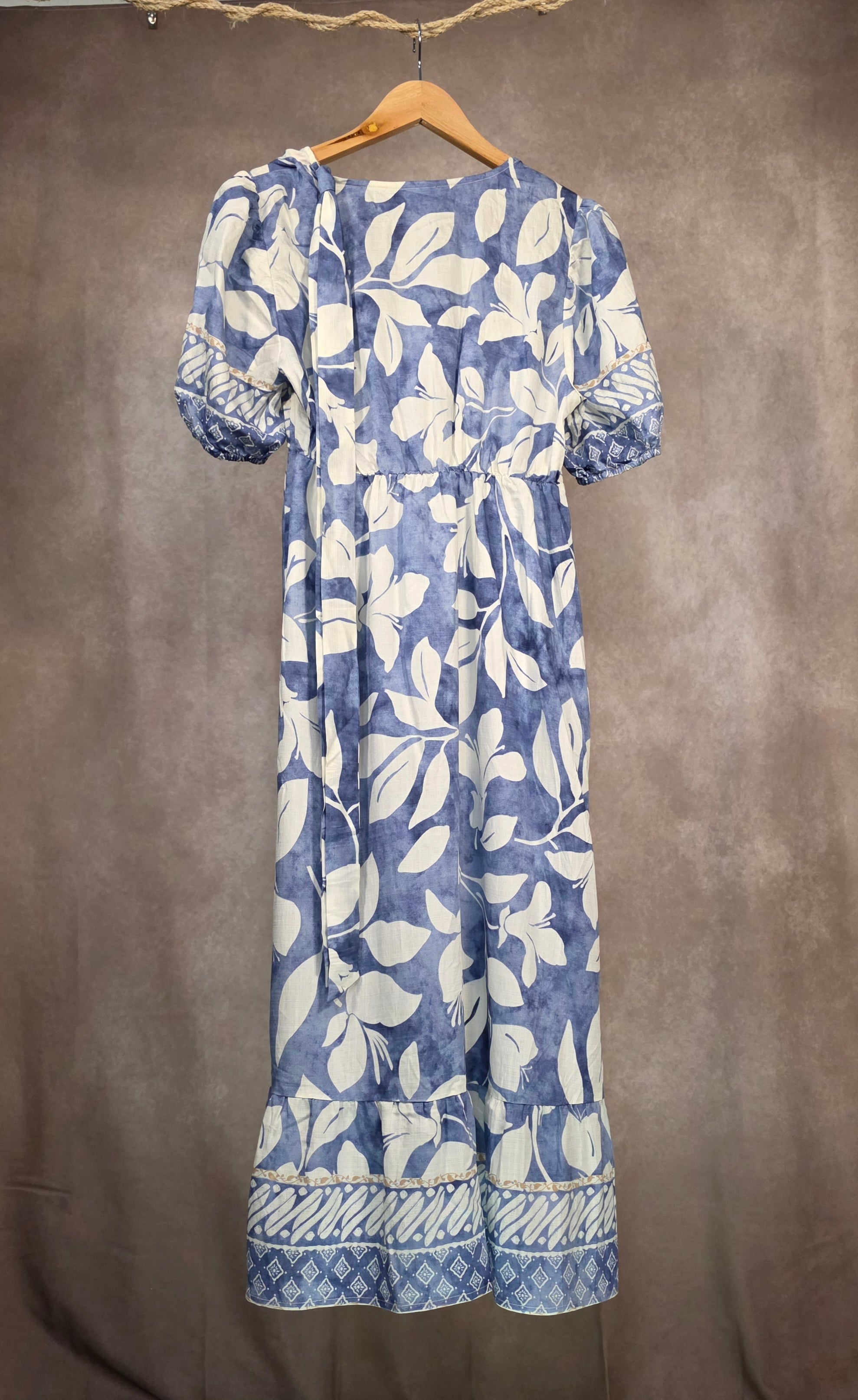 Abito estivo con stampa floreale