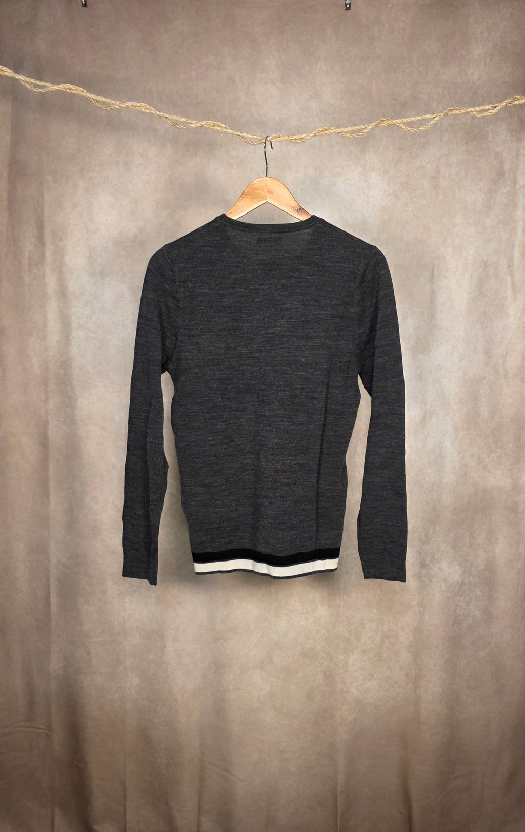 Maglia girocollo grigio Gaudì
