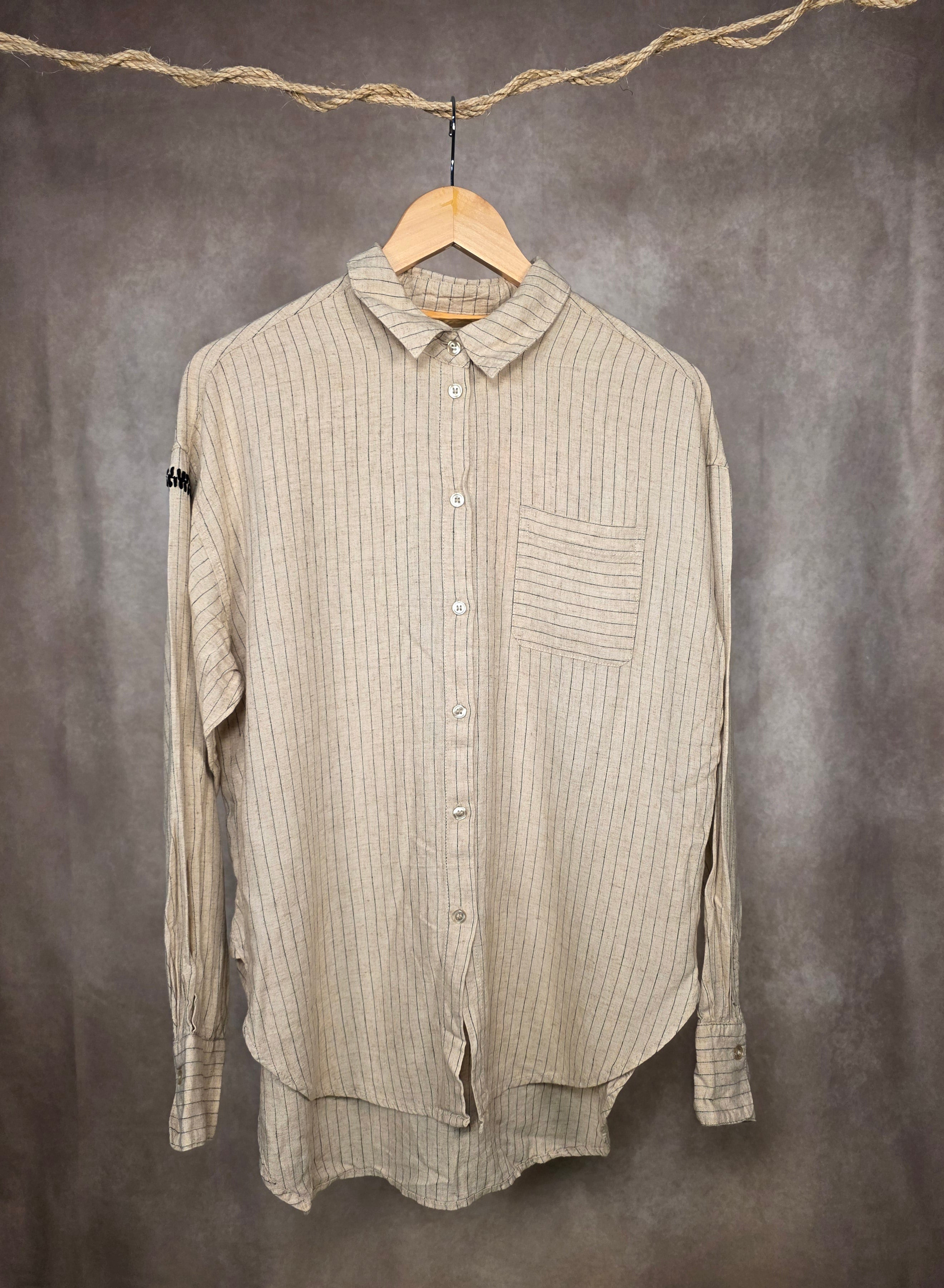 Camicia con trama a maniche lunghe