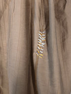 Top con spalline sottili e scollo a V decorato in pizzo