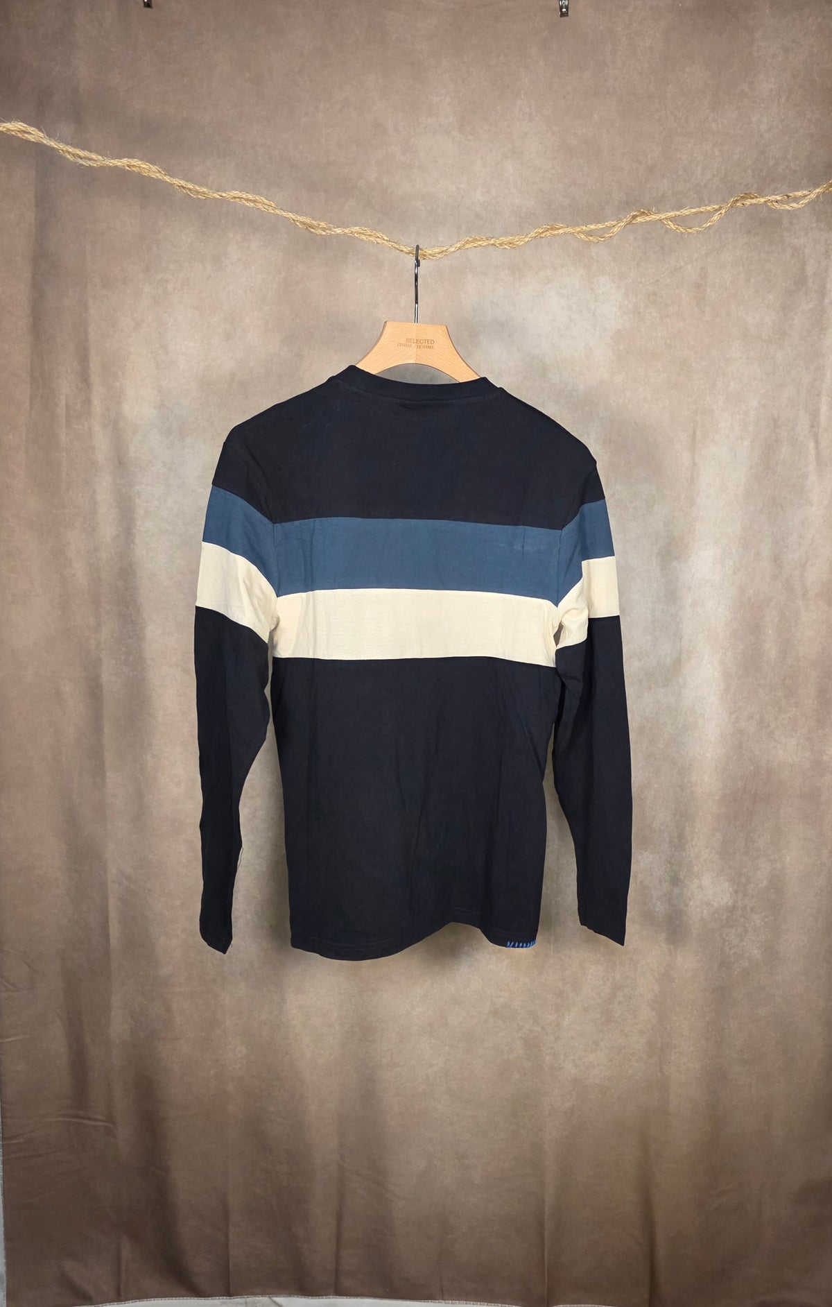 Polo girocollo a maniche lunghe in cotone