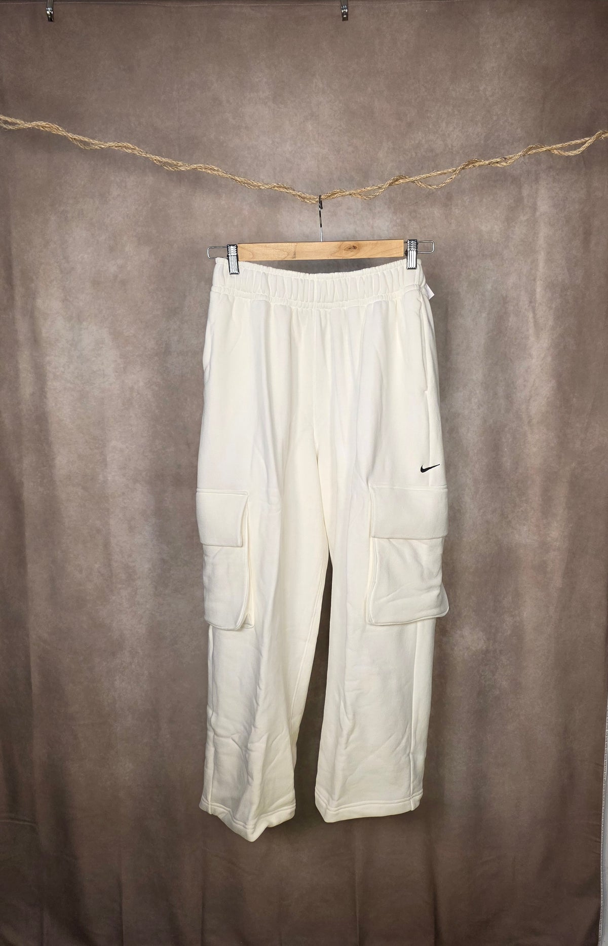 Pantaloni tuta Nike oversized fit