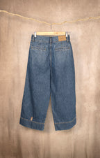 Jeans cropped gamba ampia