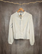 Camicia con inserti in pizzo a maniche lunghe