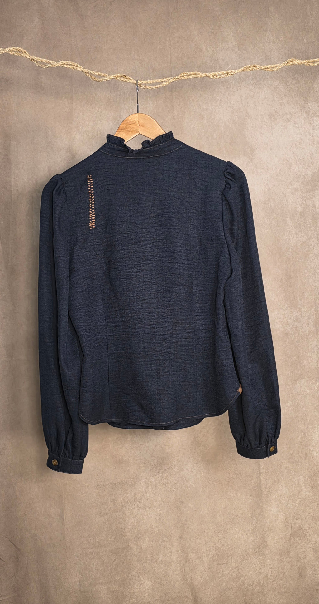 Camicia con colletto alla coreana blu navy