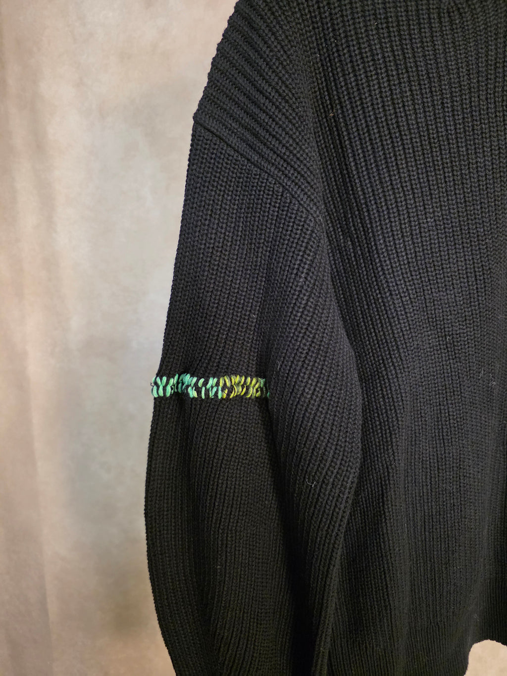 Maglia nera in cotone