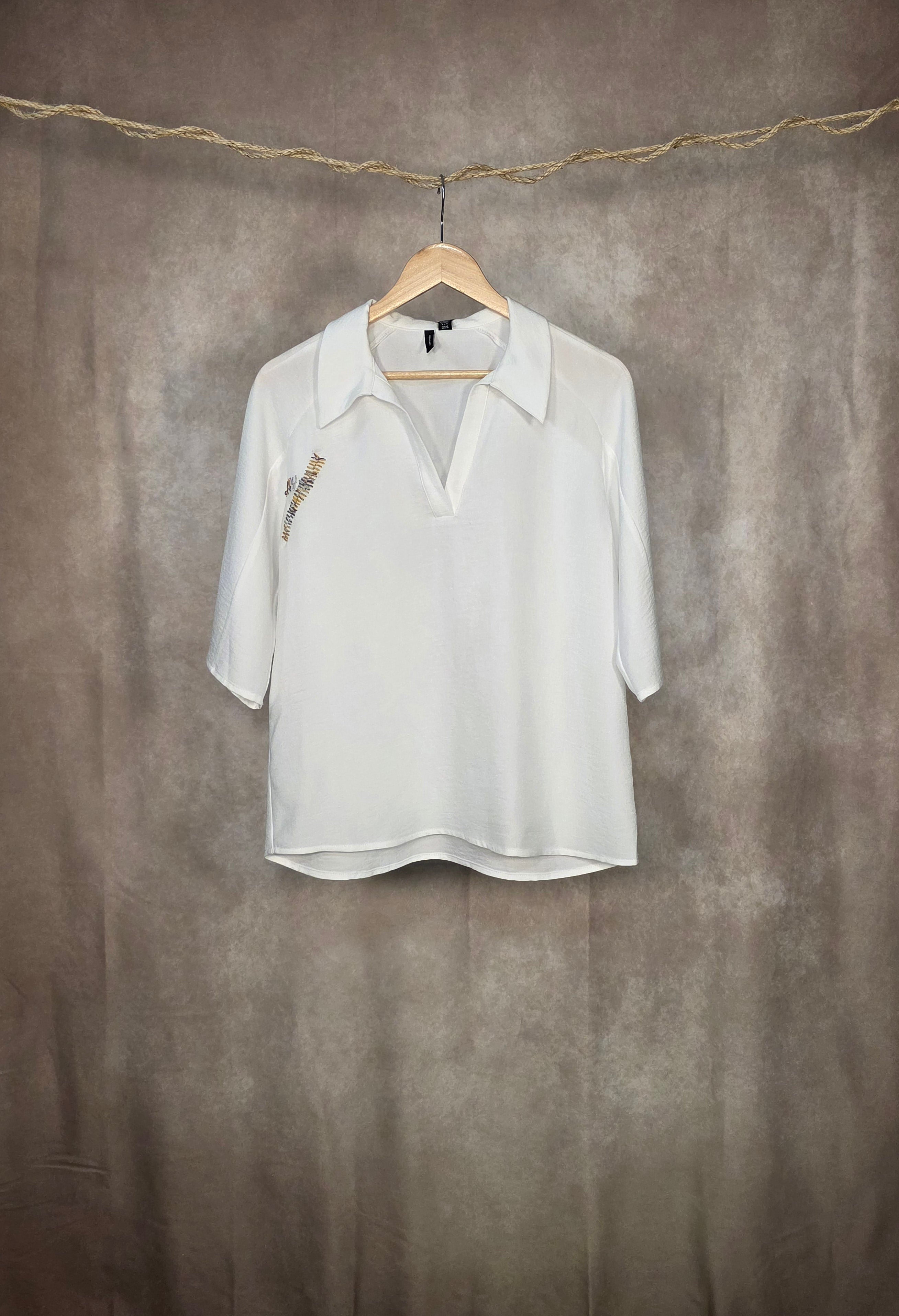 Camicia a maniche tre quarti stile minimal