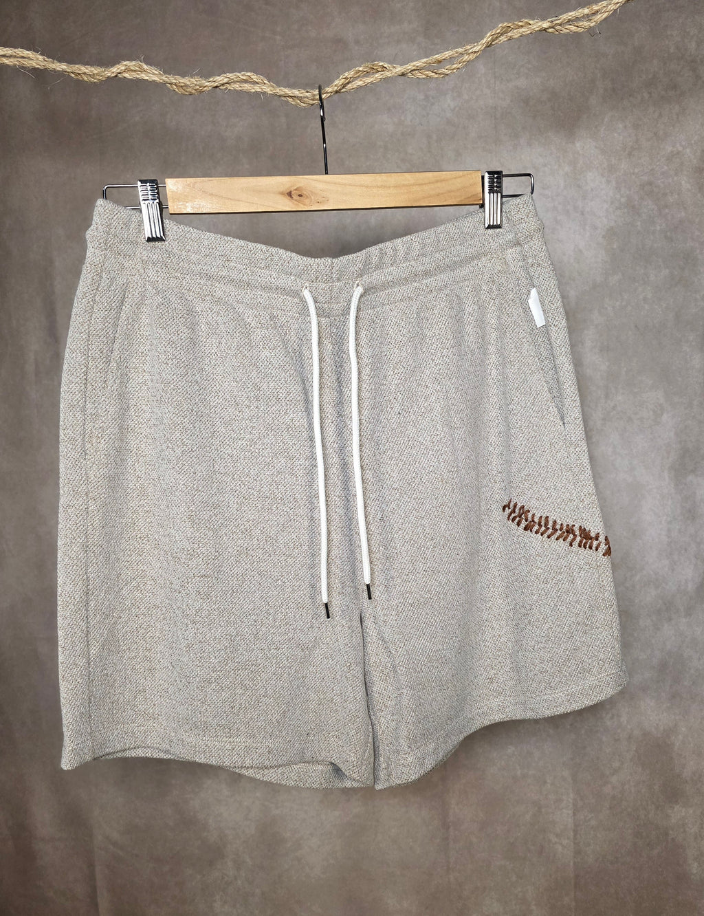Bermuda sportivi con tasche