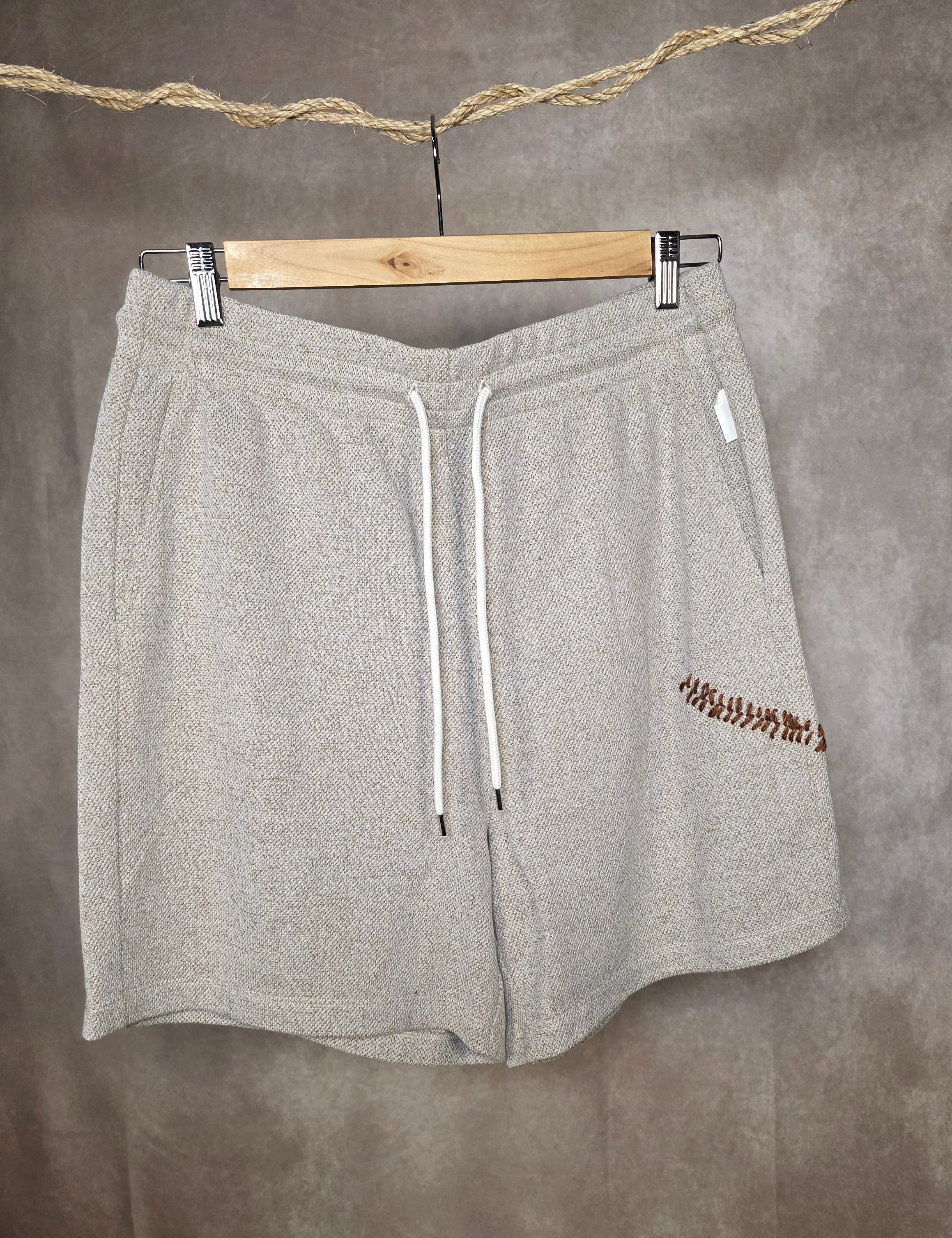 Bermuda sportivi con tasche