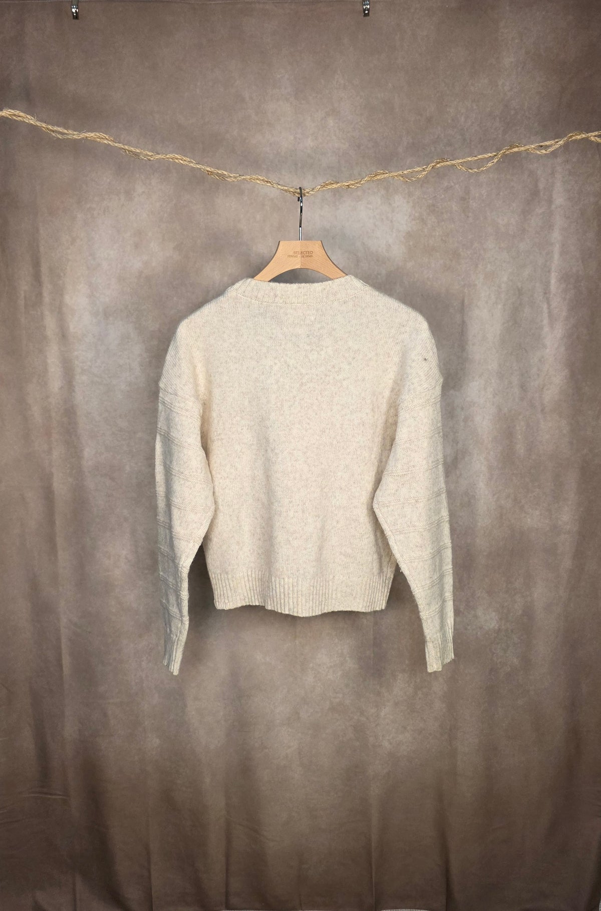 Maglione cozy girocollo chevron beige